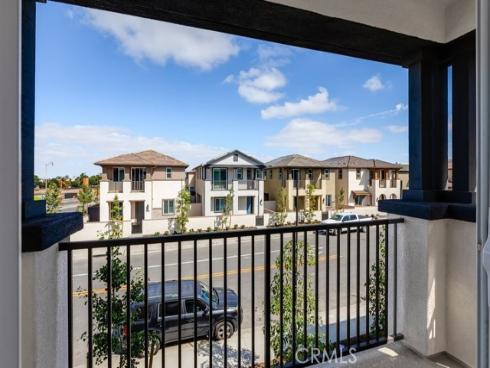 312  Terrapin  , Irvine, CA