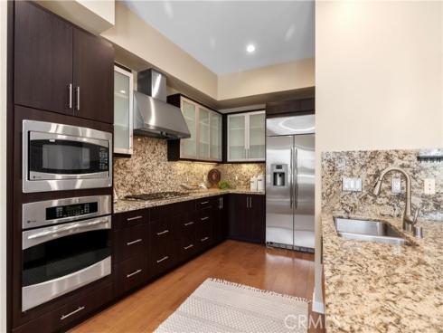 21  Gramercy  312 , Irvine, CA