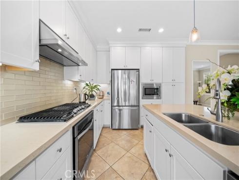 64  Wildvine  , Irvine, CA