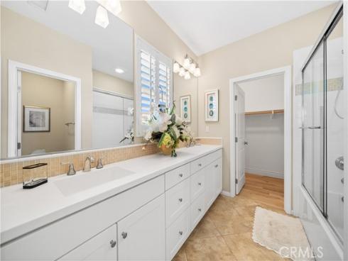 64  Wildvine  , Irvine, CA