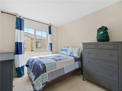 142  Hedge Bloom  , Irvine, CA