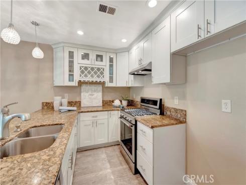 85  Lemon   Grove, Irvine, CA