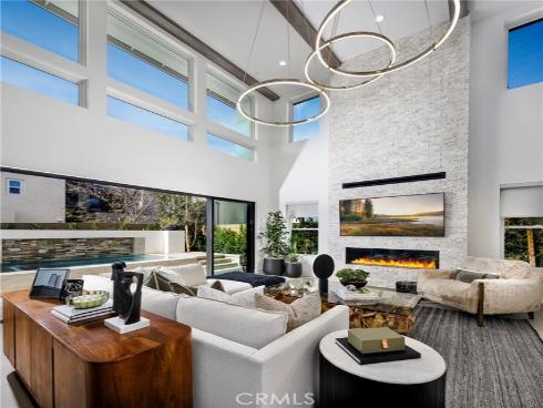 136  Creation  , Irvine, CA