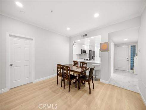 2253  Martin #106  , Irvine, CA