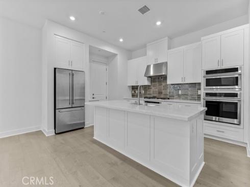 158  Carmine  , Irvine, CA