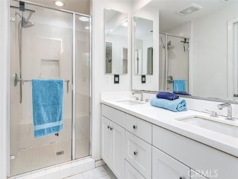 65  Kestrel  , Irvine, CA