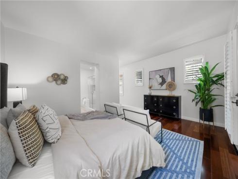 26  Twin Gables  , Irvine, CA