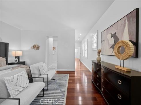 26  Twin Gables  , Irvine, CA