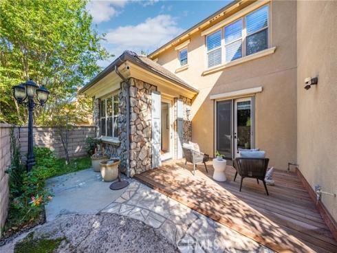 26  Twin Gables  , Irvine, CA