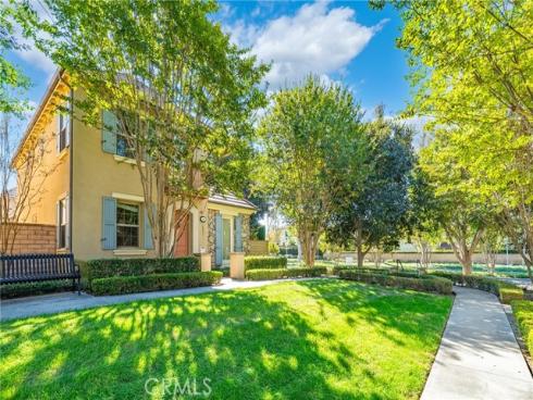 26  Twin Gables  , Irvine, CA