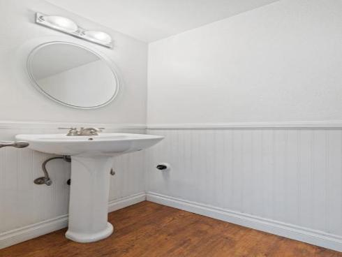 15  Morena  , Irvine, CA