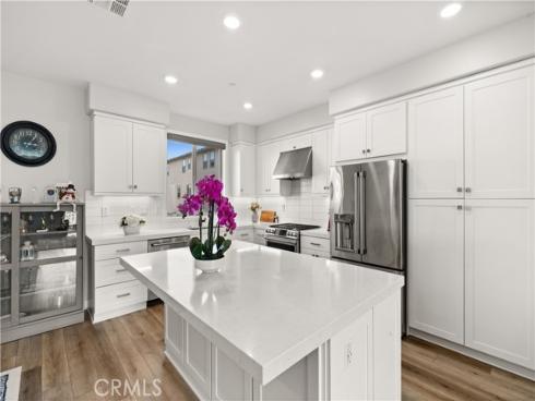 202  Keeper  , Irvine, CA