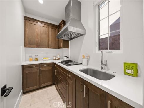 65  Glacier  , Irvine, CA