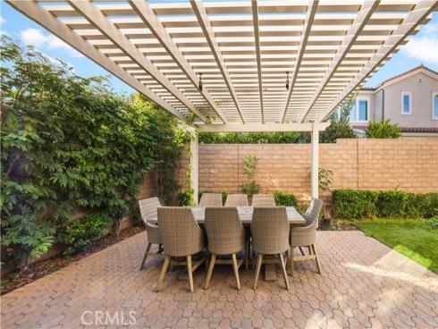 65  Glacier  , Irvine, CA