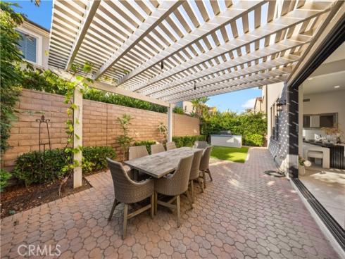 65  Glacier  , Irvine, CA