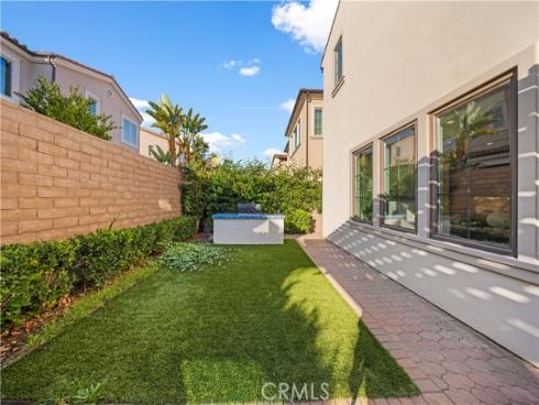 65  Glacier  , Irvine, CA