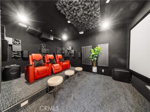 65  Glacier  , Irvine, CA