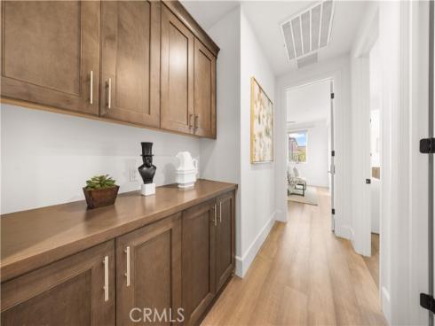 65  Glacier  , Irvine, CA