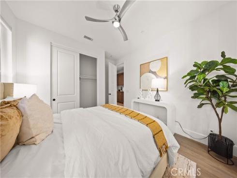 65  Glacier  , Irvine, CA