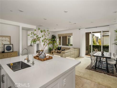 126  Sash  , Irvine, CA