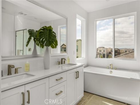 126  Sash  , Irvine, CA