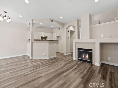 309  Falcon   Creek, Irvine, CA