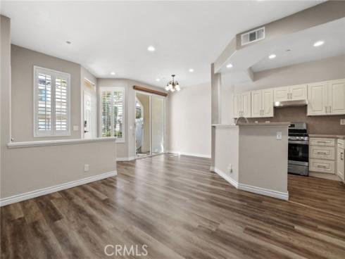 309  Falcon   Creek, Irvine, CA