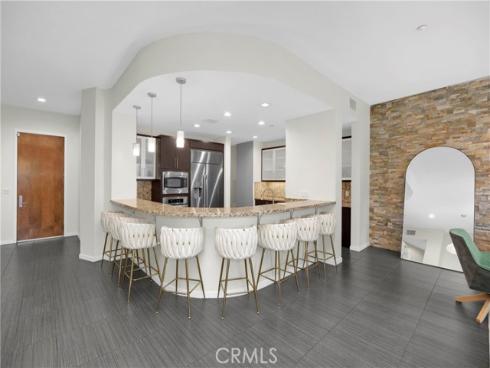 21  Gramercy  220 , Irvine, CA