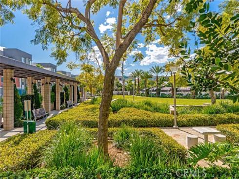 21  Gramercy  220 , Irvine, CA