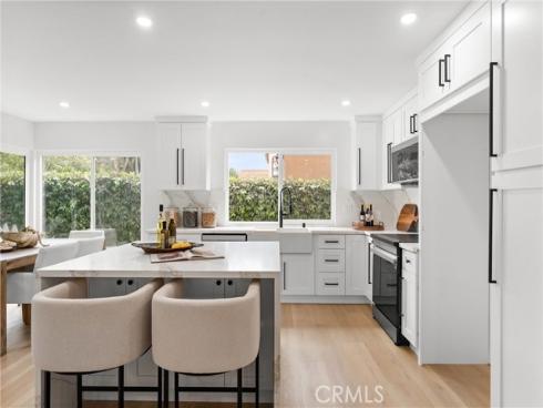 3621  Myrtle  , Irvine, CA