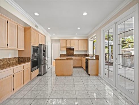 11  Pienza  , Irvine, CA