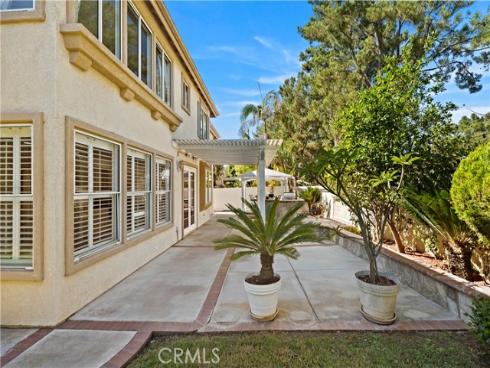 11  Pienza  , Irvine, CA