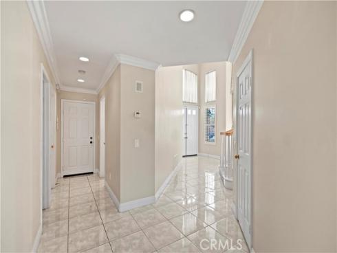 11  Pienza  , Irvine, CA