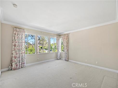 11  Pienza  , Irvine, CA