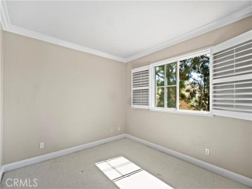 11  Pienza  , Irvine, CA