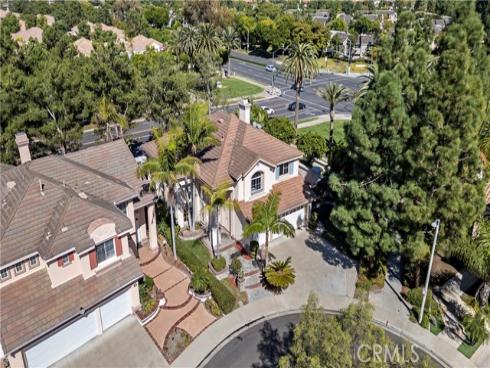 11  Pienza  , Irvine, CA