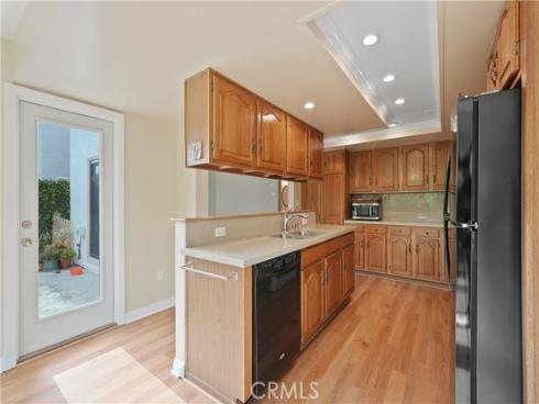 3871  Banyan  , Irvine, CA