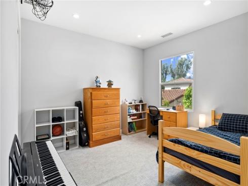 58  Tollson  , Irvine, CA