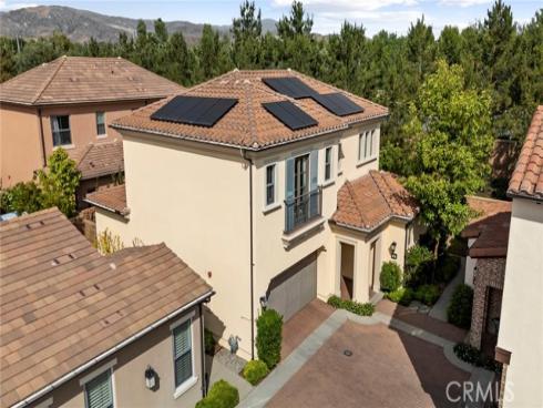 58  Tollson  , Irvine, CA