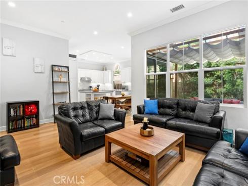 58  Tollson  , Irvine, CA