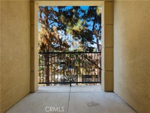 2311  Watermarke  , Irvine, CA