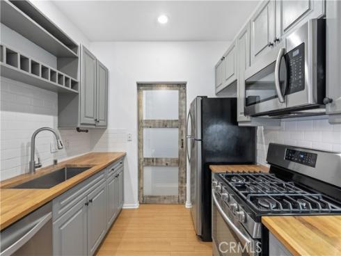 2311  Watermarke  , Irvine, CA