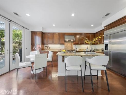 25  Sanctuary  , Irvine, CA