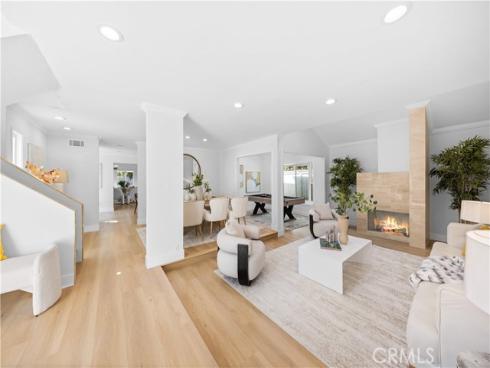 12  Oakdale  , Irvine, CA