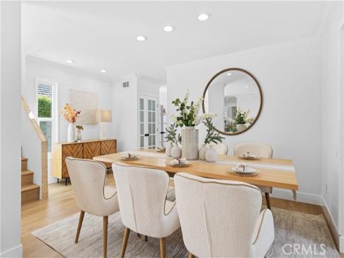 12  Oakdale  , Irvine, CA