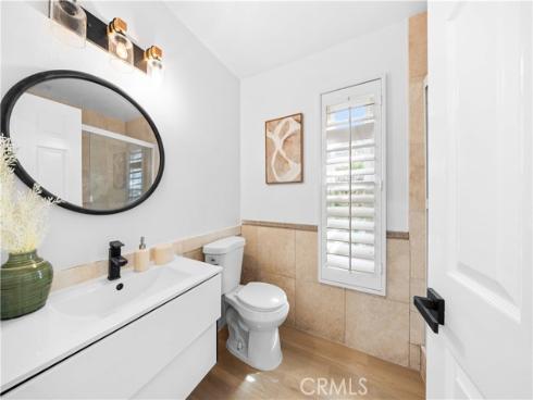 12  Oakdale  , Irvine, CA