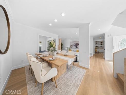 12  Oakdale  , Irvine, CA