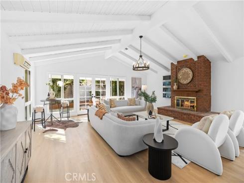 12  Oakdale  , Irvine, CA