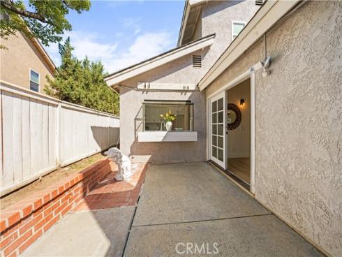 12  Oakdale  , Irvine, CA