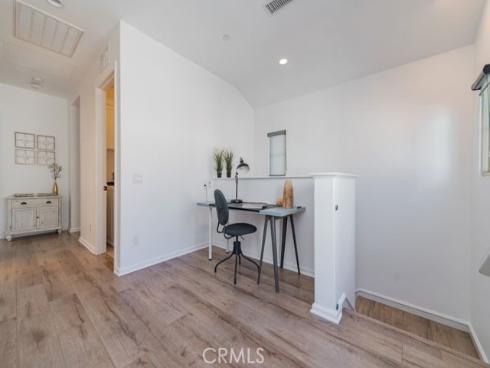 246  Firefly  , Irvine, CA